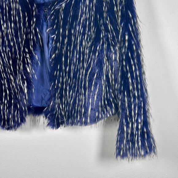 Navy Blue & White Faux Fur Jacket Cardigan Banana U.S.A. Size M Pre-Loved - Picture 5 of 14